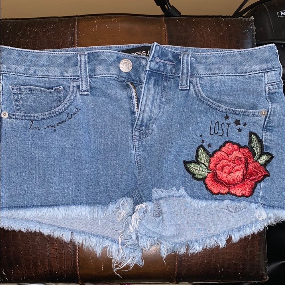 Size 4 Express shorts NWOT